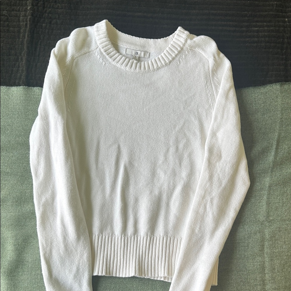 Banana Republic Elegant White Crew Neck Sweater